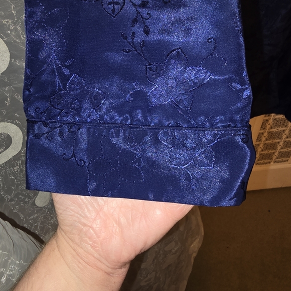 Valerie Steven long nightgown - Picture 6 of 10